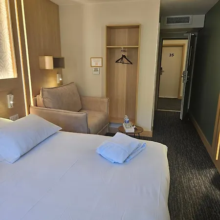 Szálloda Aster Restaurant Aux Arcades Briey