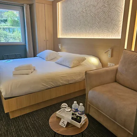 Szálloda Aster Restaurant Aux Arcades 3*