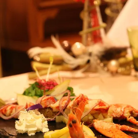 ホテル Aster Restaurant Aux Arcades