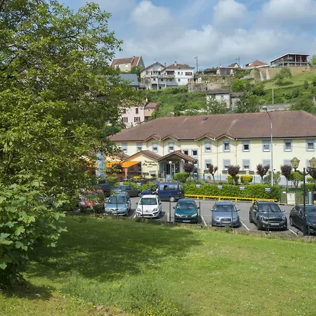 Szálloda Aster Restaurant Aux Arcades
