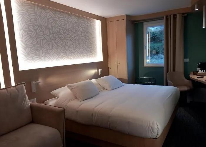 Hotel Aster Restaurant Aux Arcades 3*