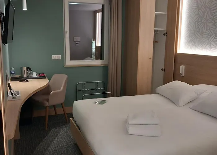 Aster Restaurant Aux Arcades Hotel 3*