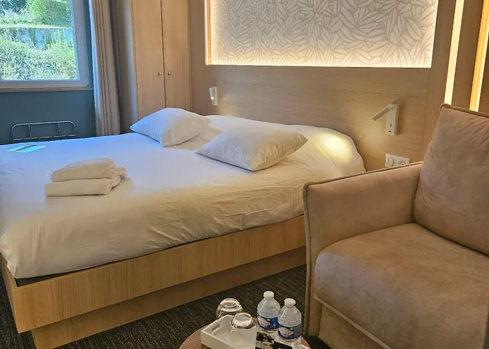 Hotel Aster Restaurant Aux Arcades 3*