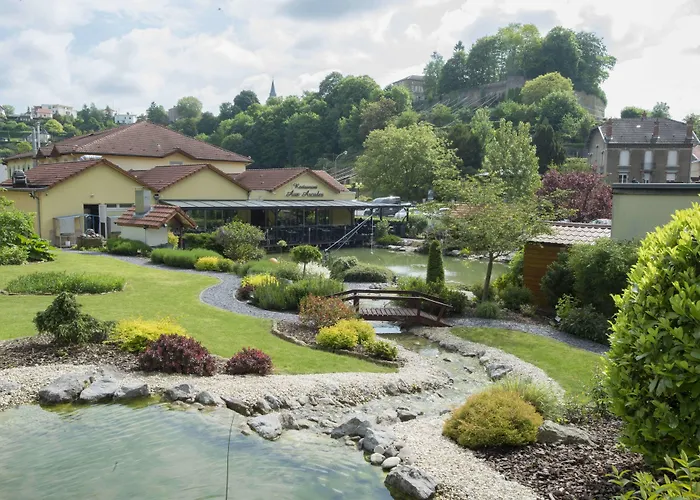 Aster Restaurant Aux Arcades 酒店 布里埃