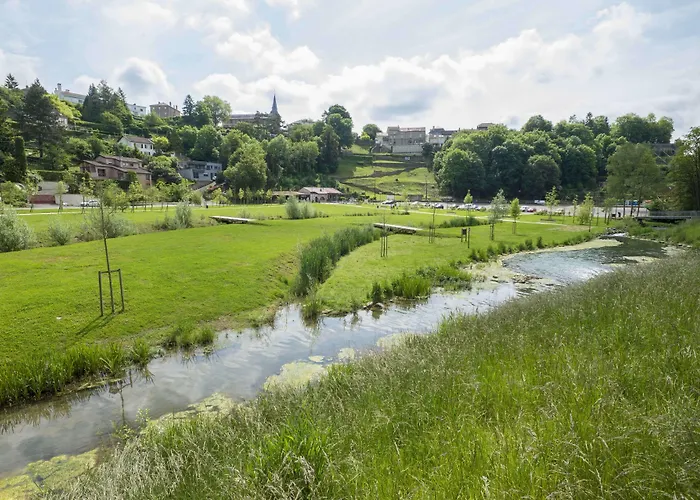 Aster Restaurant Aux Arcades 布里埃