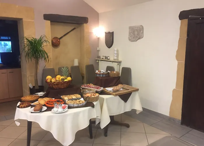 Aster Restaurant Aux Arcades Hotel Briey